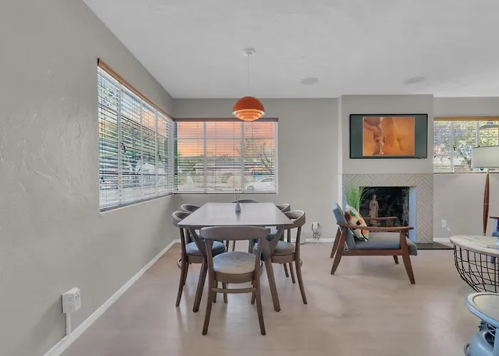 Historic Near Uofa And Downtown Holiday home *