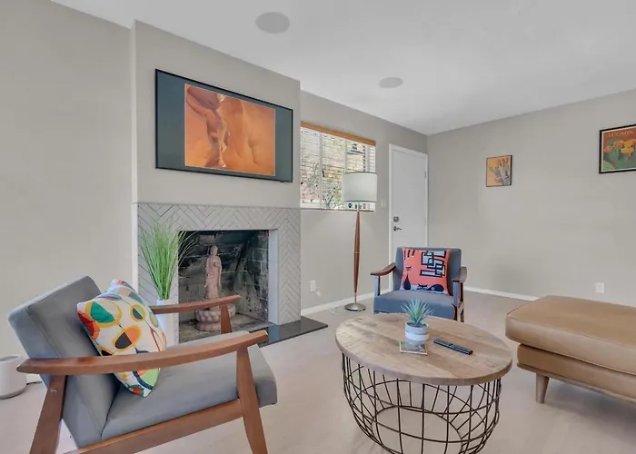 Historic Near Uofa And Downtown *