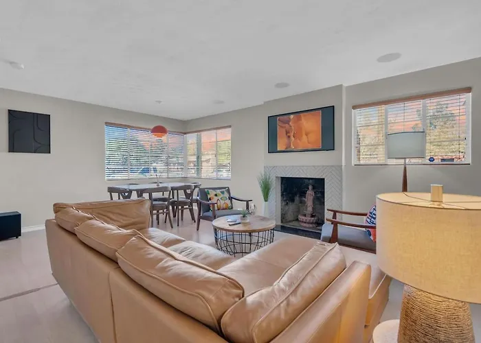 Historic Near Uofa And Downtown Holiday home *